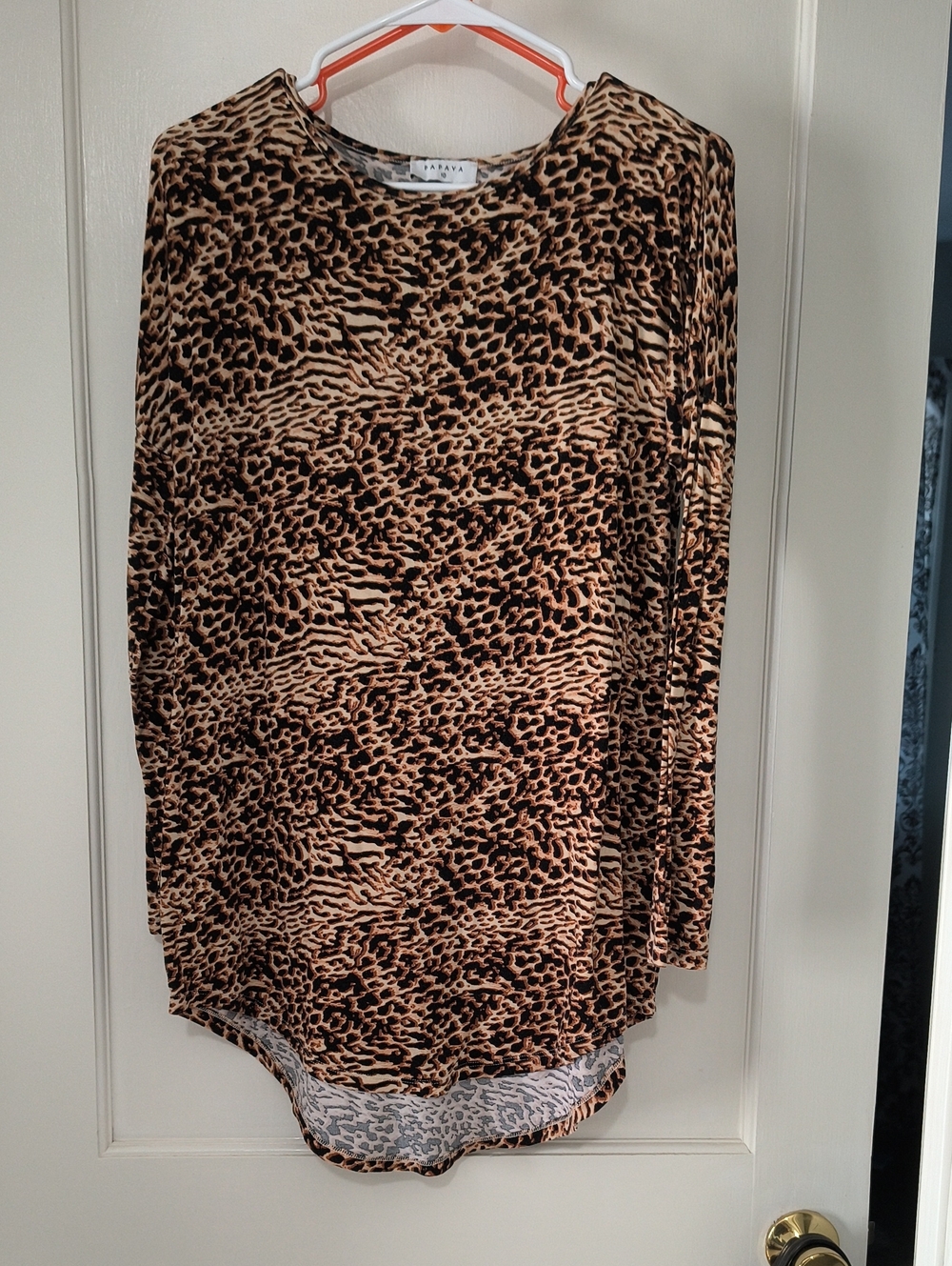 Leopard Print Long Sleeve Top
